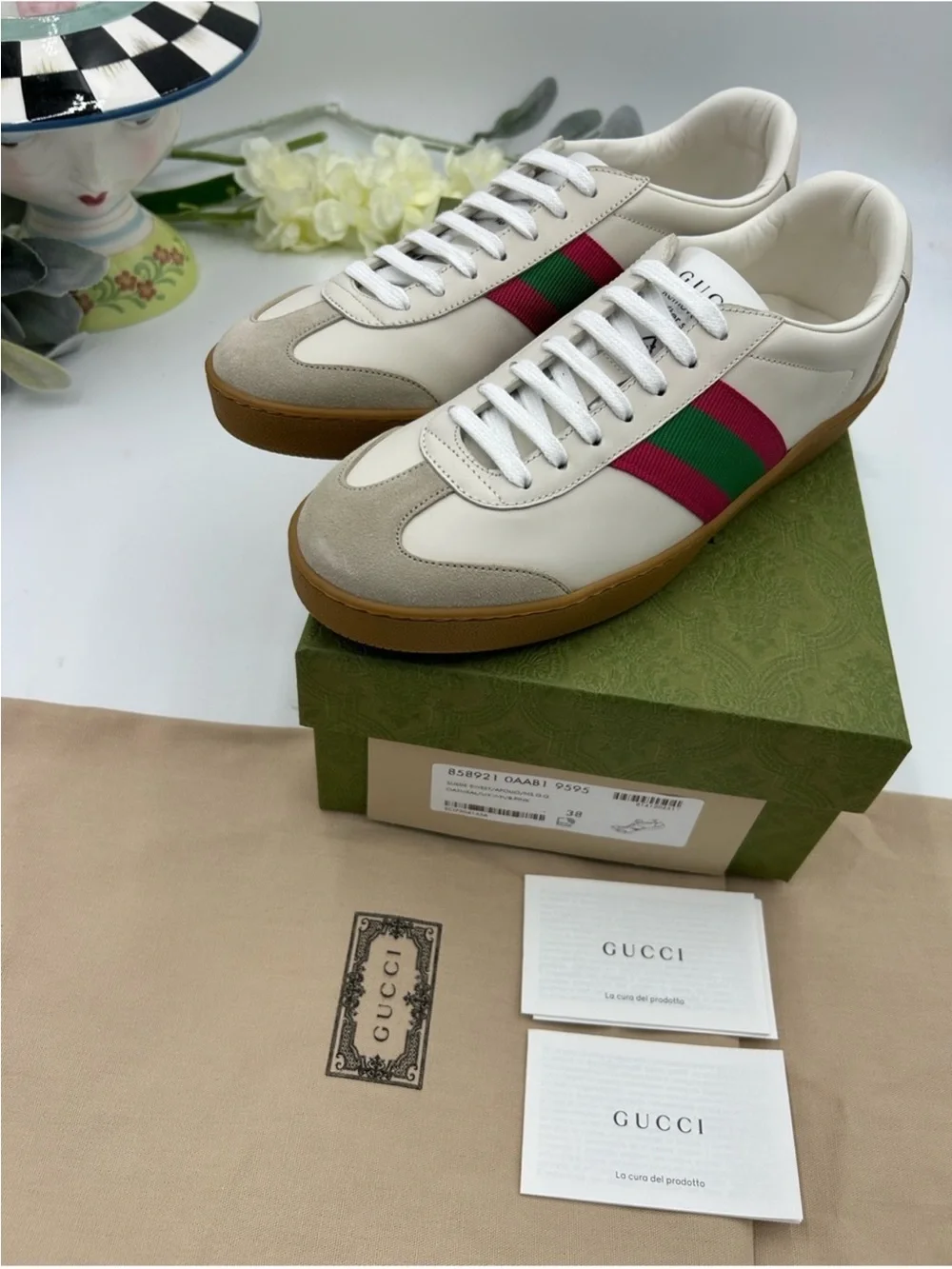 Women’s Gucci G 74 leather/suede sneakers size 38 fits 38.5 made in Italy